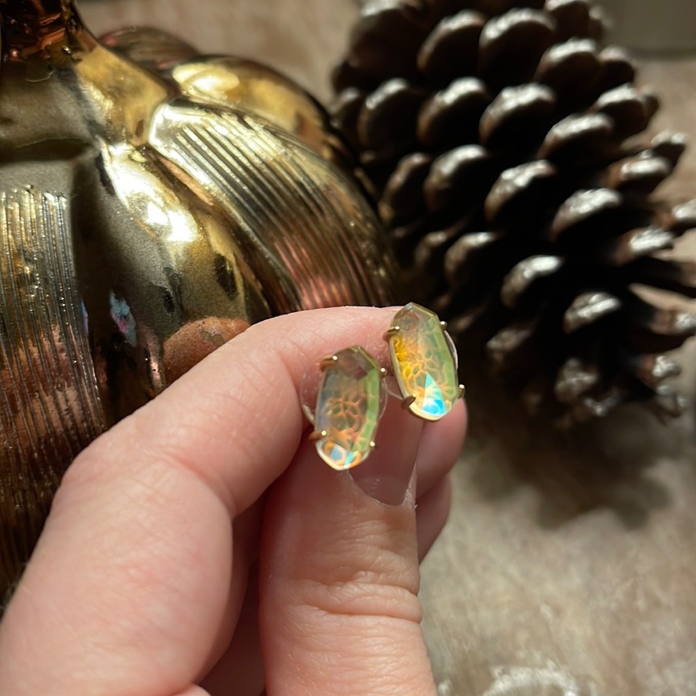 Kendra Scott Betty rose gold Dichroic glass stud earrings